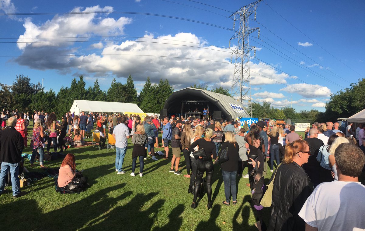 Sun is out and Jazzie B is onstage <a href="/TheWurlyGig/">The Wurly Gig</a> Another 3 hours to go so pop down?