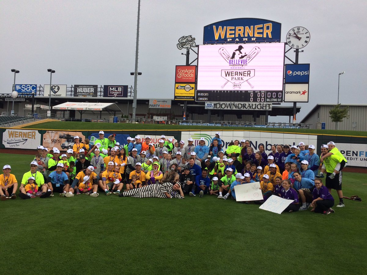OmahaPrez's tweet photo. Great @BellevueBuddyBB event @WernerPark w/@OMAStormChasers @Rohearn11 & @TGO7E. Thx @DJsDugout, sponsors & volunteers #ChasersCommunityWeek https://t.co/g7zOu8k7CD
