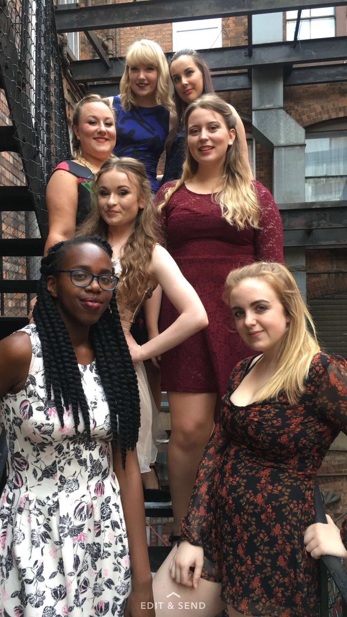 Jade_C_McGovern's tweet photo. @MidlandsMT smashed it last night in @westendtourlive 💚💚💚 https://t.co/GFvJcXQ4WV