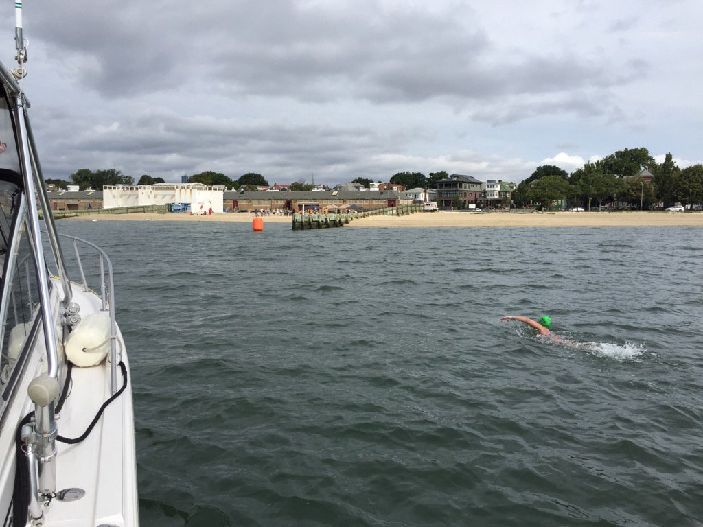 Amy BLS 2017 tweet media