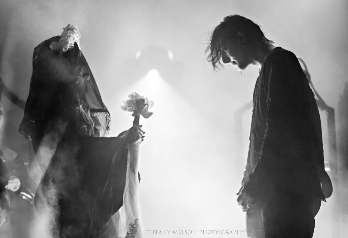TiffanyMelson1's tweet photo. @MariaBrink @ChrisMotionless @OfficialITM @MIWband #blackwedding #tiffanymelsonphotography #mariabrink #chrismotionless #halfgodhalfdevil https://t.co/2kIUCS0UVS