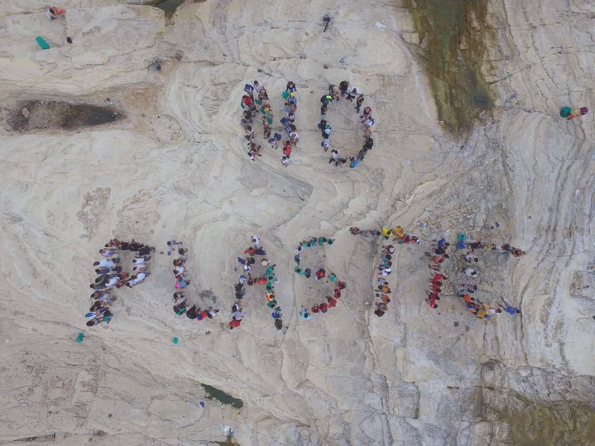 mashrou3leila's tweet photo. Thank you to everyone who helped at the raouche cleanup today! All waste collected used in a massive installation at our @ehdeniyat concert https://t.co/H4NLaBTToK