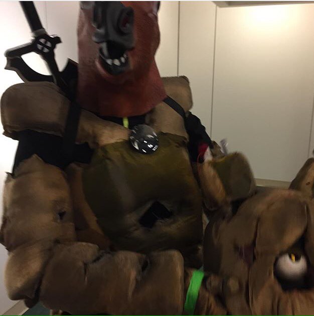 shiavpi's tweet photo. #fandomfest2017 pics of my epic waddle though the con >w< had a blast and met a lot of awesome friends! https://t.co/G2pwsgPG6I