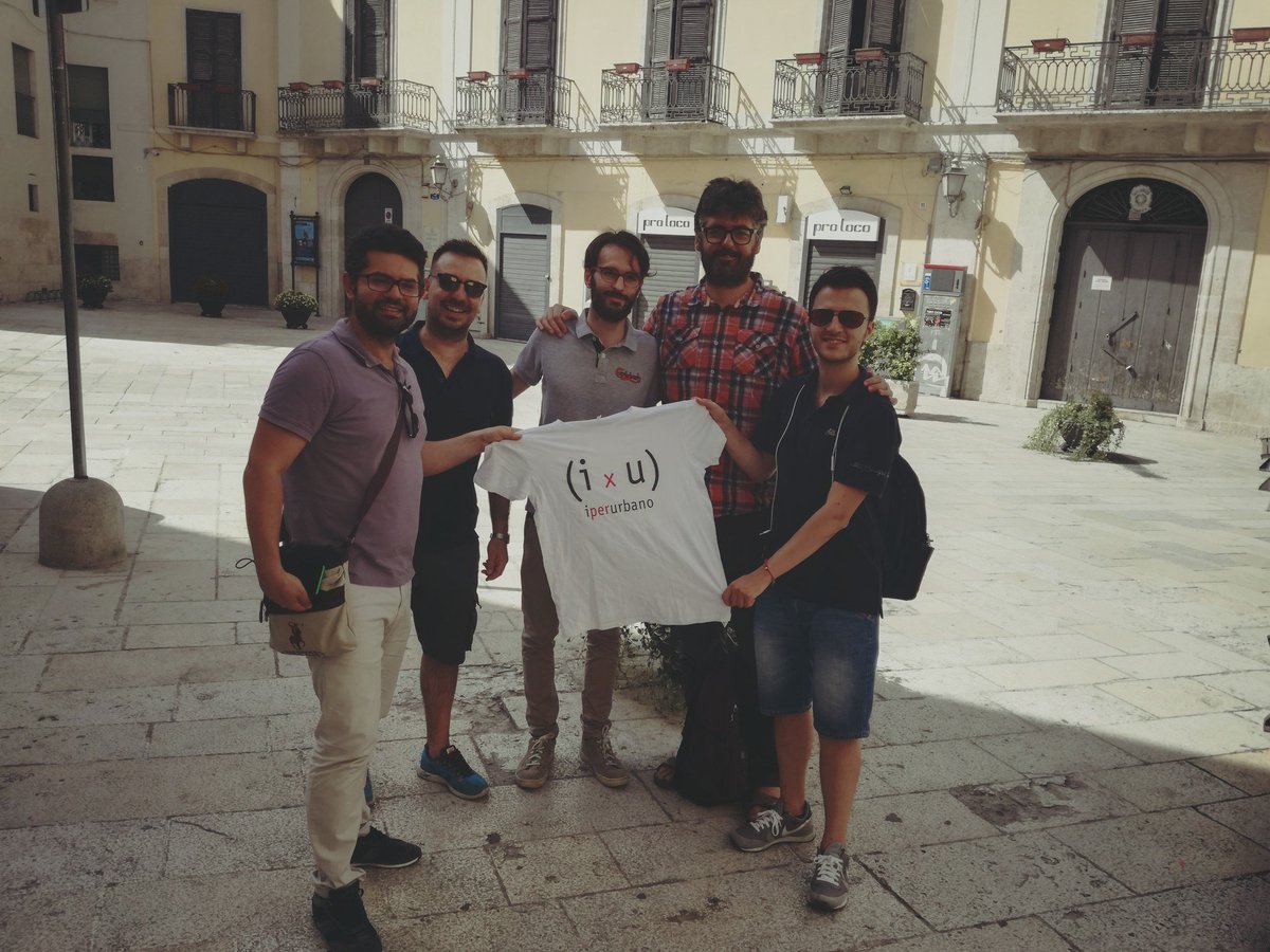 iperurbano's tweet photo. #iperurbano e la gradita visita di @urbanohumano  fondatore di @civicwise @CivicWise_IT https://t.co/83jtGtRgJk