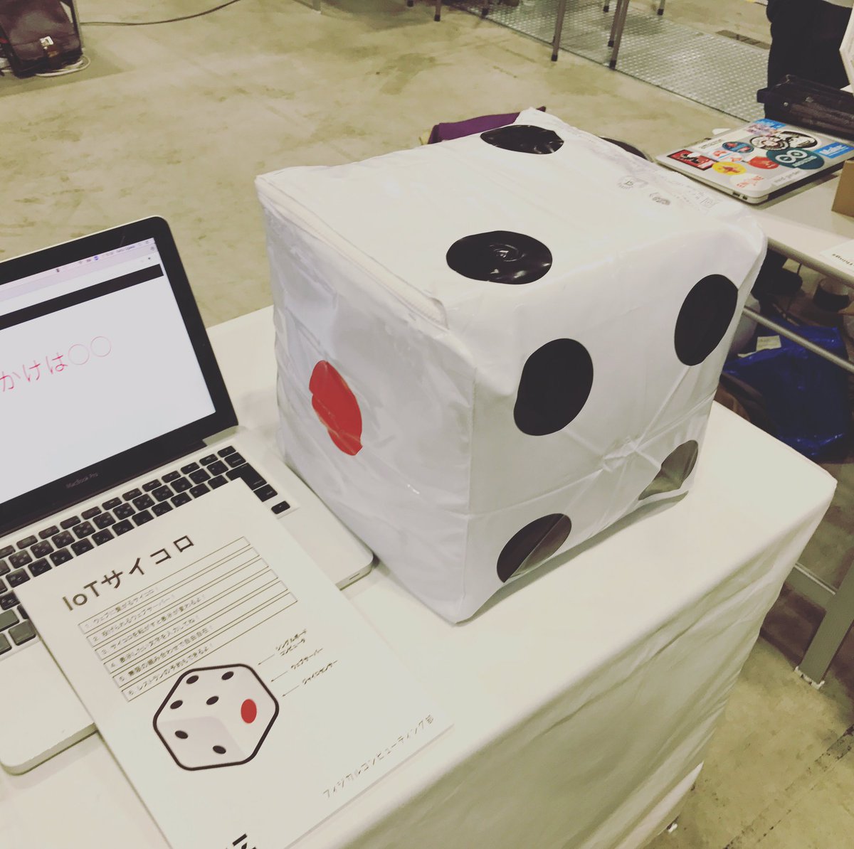 yoboxLondon's tweet photo. Tons of wonderful ideas here! #MakerFaireTokyo2017 https://t.co/B5RSm5AQmR