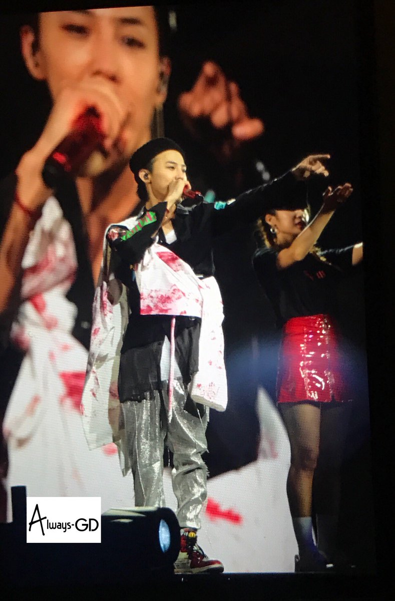 always_gd's tweet photo. ACT III, M.O.T.T.E in 🇦🇺 

GooD밤💕

#권지용 #KWONJIYONG 
#지드래곤 #GDRAGON 
#AlwaysGD https://t.co/kVZb91tuyC