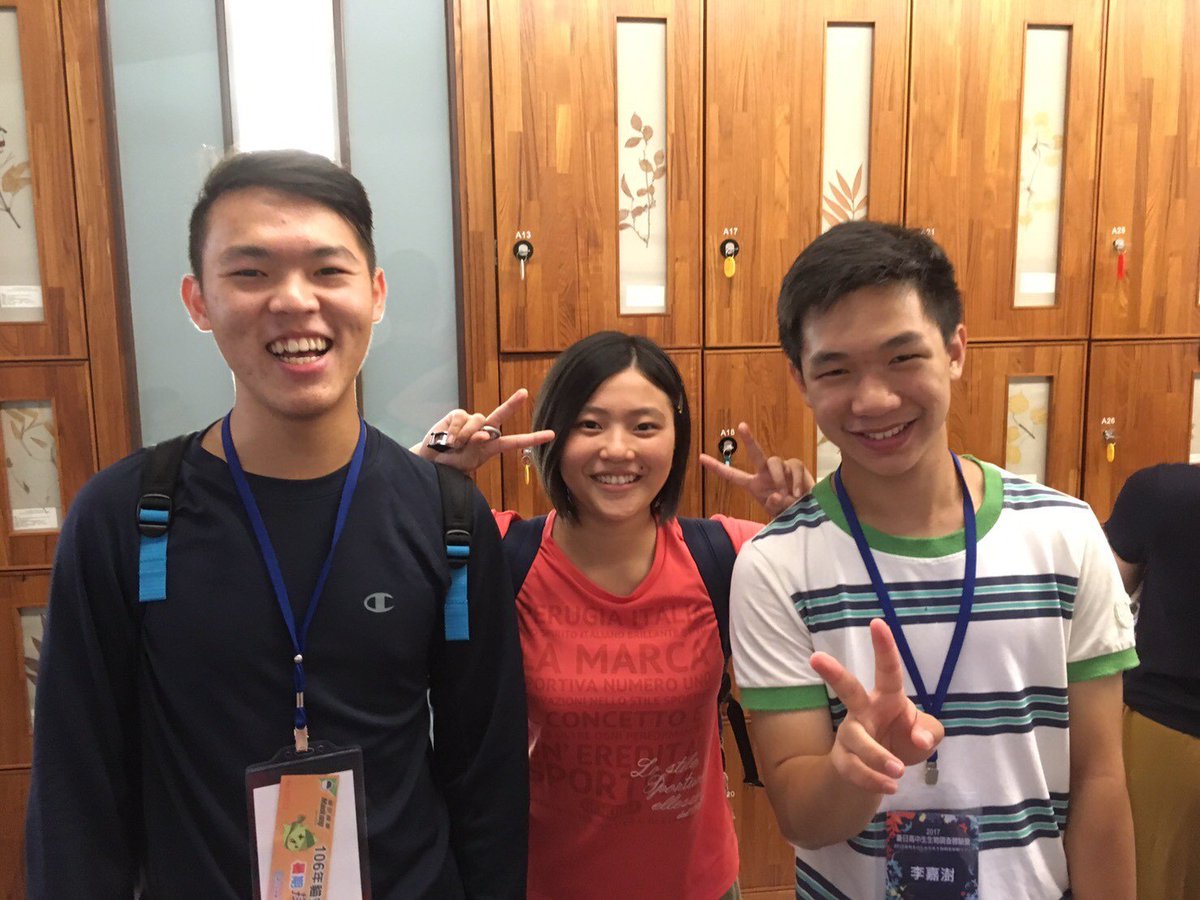 komosora's tweet photo. I miss you guys so much.
I want to go back Taiwan.
😭😭😭 https://t.co/OPfh5QX0v3