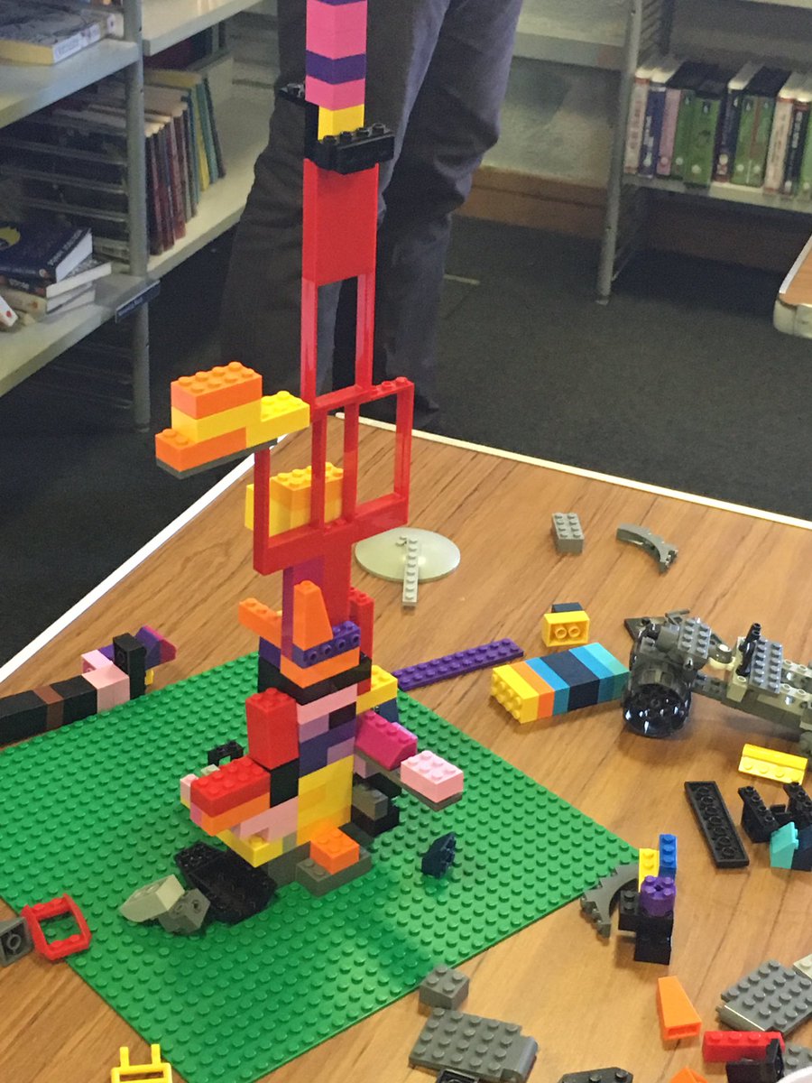 RedhillLibrary's tweet photo. Our #Legoclub is in full swing! So much fun and some amazing creations! #Redhill #Lego #Reigate #Earlswood #Legoisfun https://t.co/FQdEMbDDuD