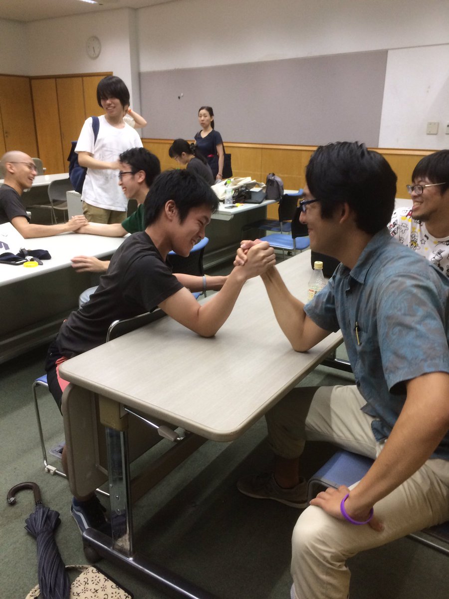 shinjukushure's tweet photo. APDECが終わりました〜。
フリースクール訪問などの報告はまた後日に。
写真は、これからオプションのツアーなどありますが���一応本体が終わったことで、疲れているのにやけにハイテンションな実行委員の方たち(≧∀≦)��疲れさまでした〜
#APDEC https://t.co/6hUNF67pID