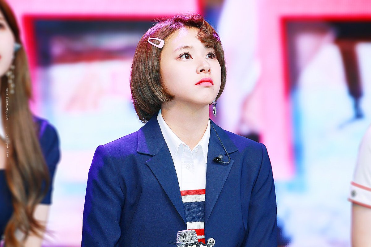 sonchaeyoungcom's tweet photo. #채영 #트와이스 https://t.co/rreSUOe7X7