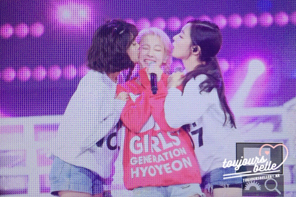 81toujoursbelle's tweet photo. 170805 #사랑해요나의소녀시대 https://t.co/Ch14sFaUzF