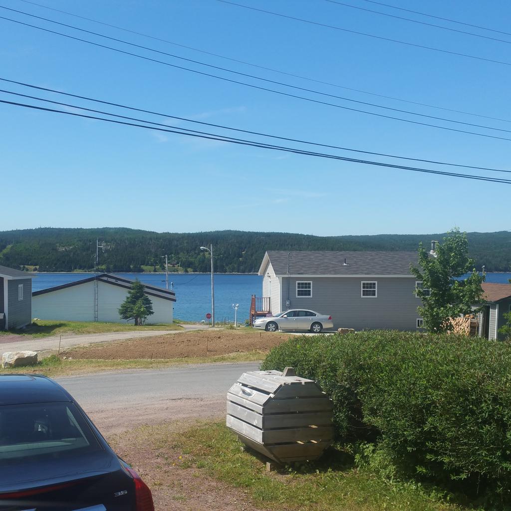 BruteEFull's tweet photo. Heart's Content NL. #inlaws #newfoundland @dinogeorge10 https://t.co/MlzANhDwSe