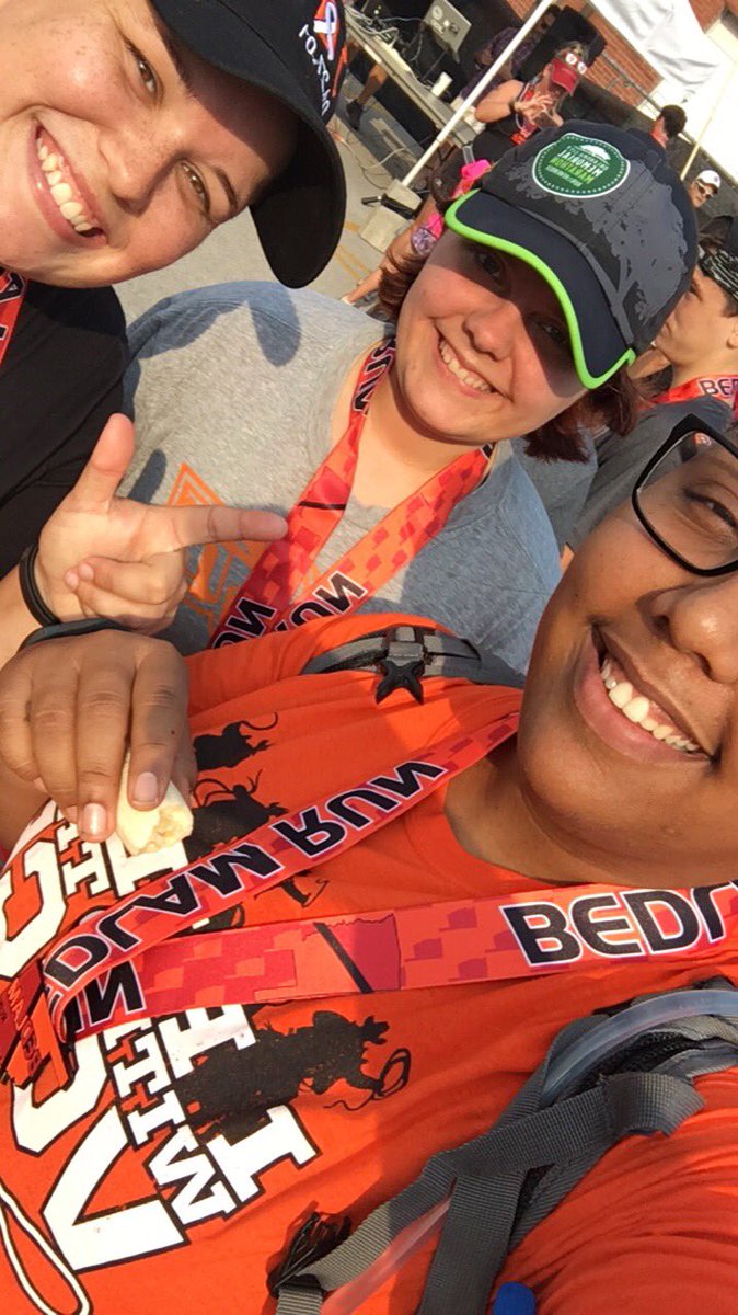 CLeeMedia's tweet photo. Running a 5K on a Saturday morning with these familiar faces makes it more fun #BedlamRun #fleetfeettulsa https://t.co/4uJ3yKxNoz