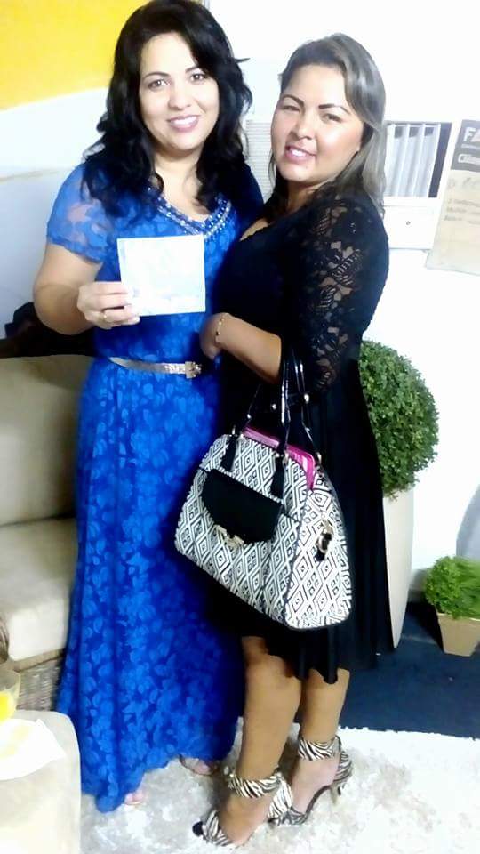 Mas Que top Noite abençoada Com ela #LiliaPaz😍😍❤❤👏