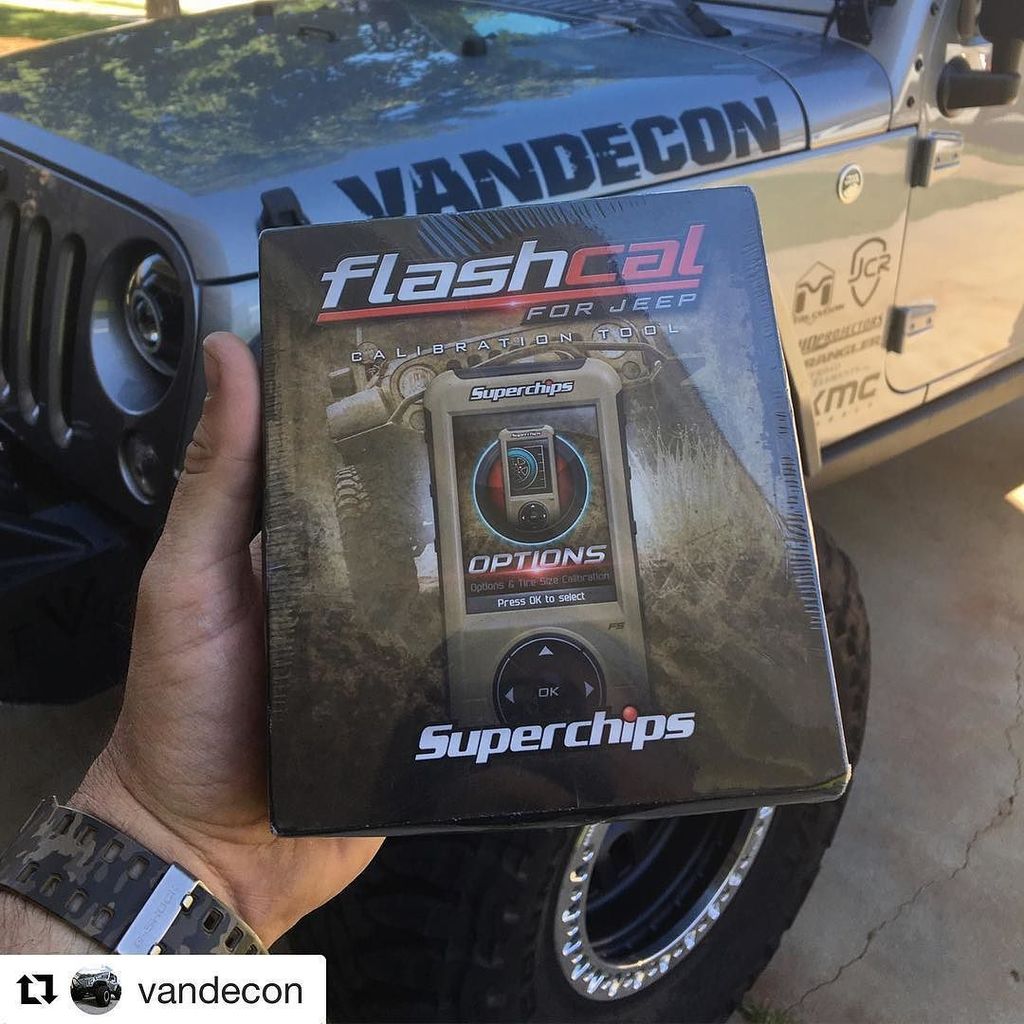 _Superchips_'s tweet photo. Another Jeep is running better after getting calibrated by Flashcal!  Nice shot.  #flashcal #superchips #calibrated #Repost @vandecon (@get… https://t.co/PyxSflbN5M