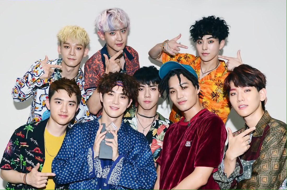 SehunTuPatron7's tweet photo. Jamás me arrepentiré de haber conocido a chicos tan talentosos y bellos.
#EXOL3주년 #EXO #KOKOBOP #THEWAREXO  #엑소 @weareoneEXO #BAMA2017_EXO https://t.co/hQ2nQEWFry