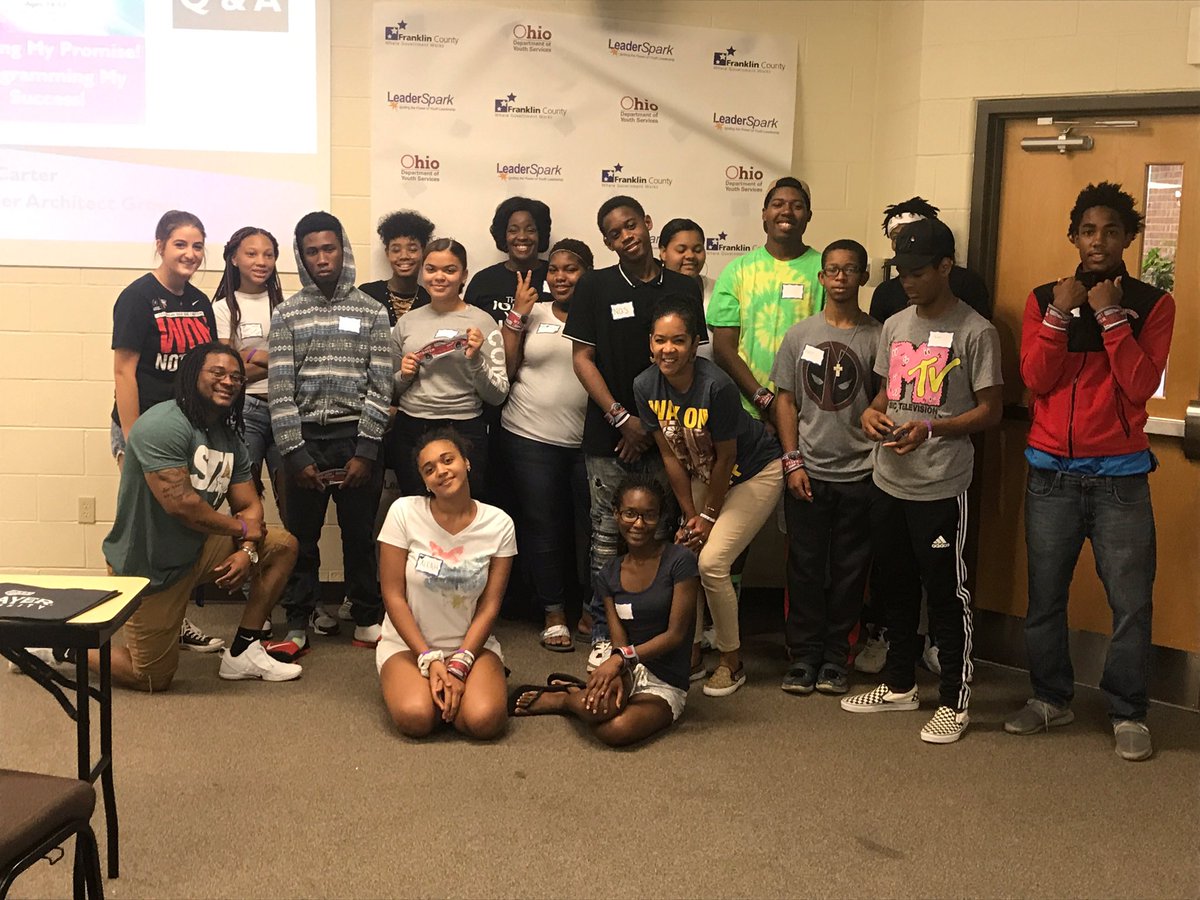 LeaderSpark1's tweet photo. THANK YOU to Dr. Kim Carter of Strayer University for coming in this morning to talk about igniting your PURPOSE! 

#IGNITE2017 https://t.co/taXyrPn5vt