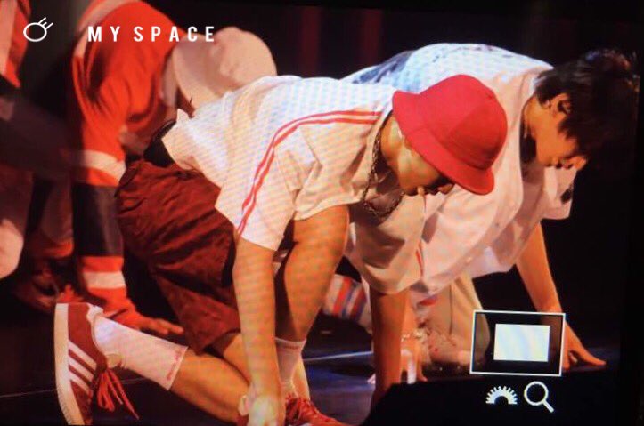 MySpaceisMARK's tweet photo. 170805 Sm town #Mark #마크 #NCT #SMTOWNinHK https://t.co/5ZdoT2kElB
