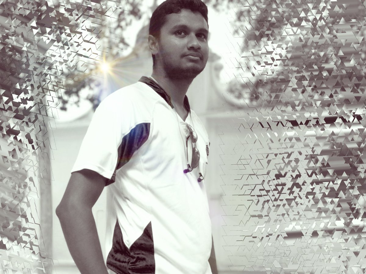 LaksNali's tweet photo. My kind of selfie... https://t.co/hY28YdTHoR