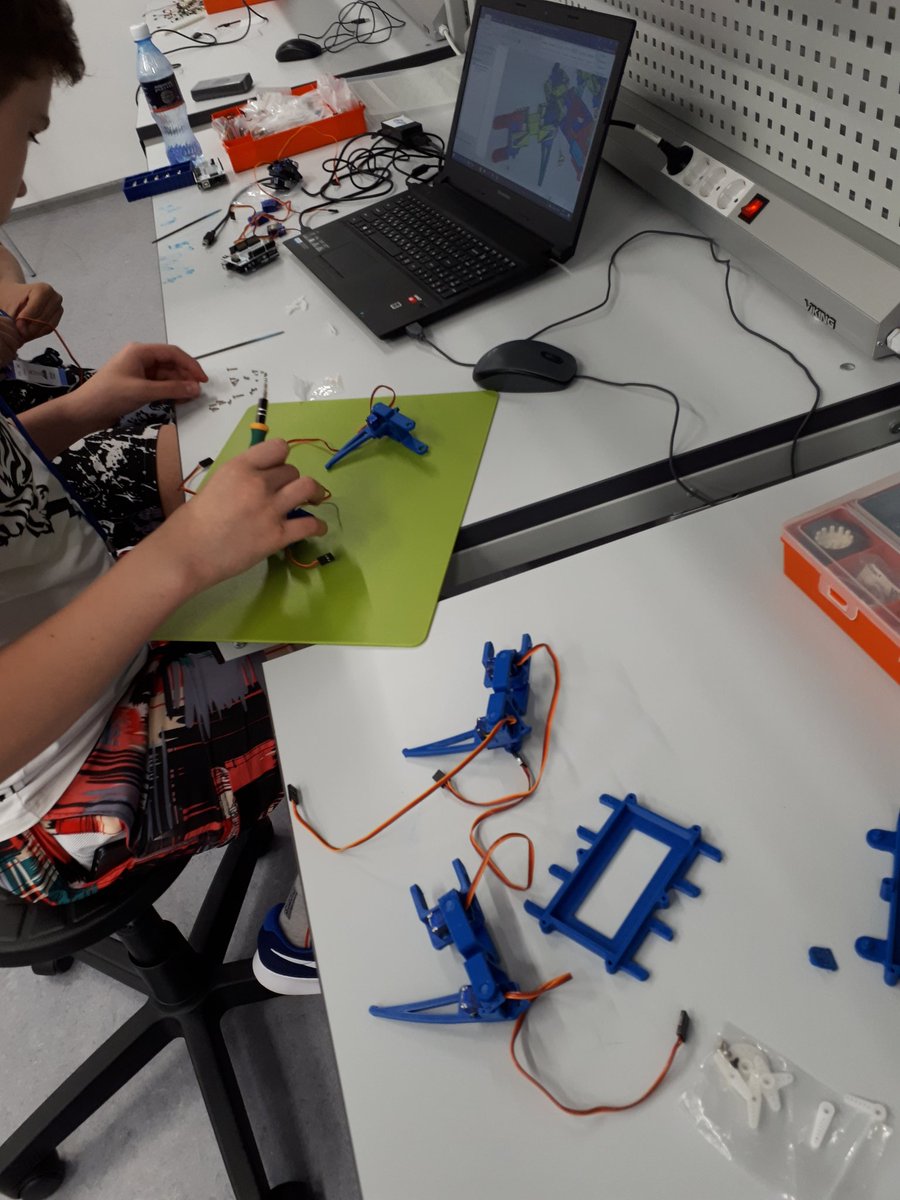 Мастерская Mechatronics  начала работу #СочиСириус