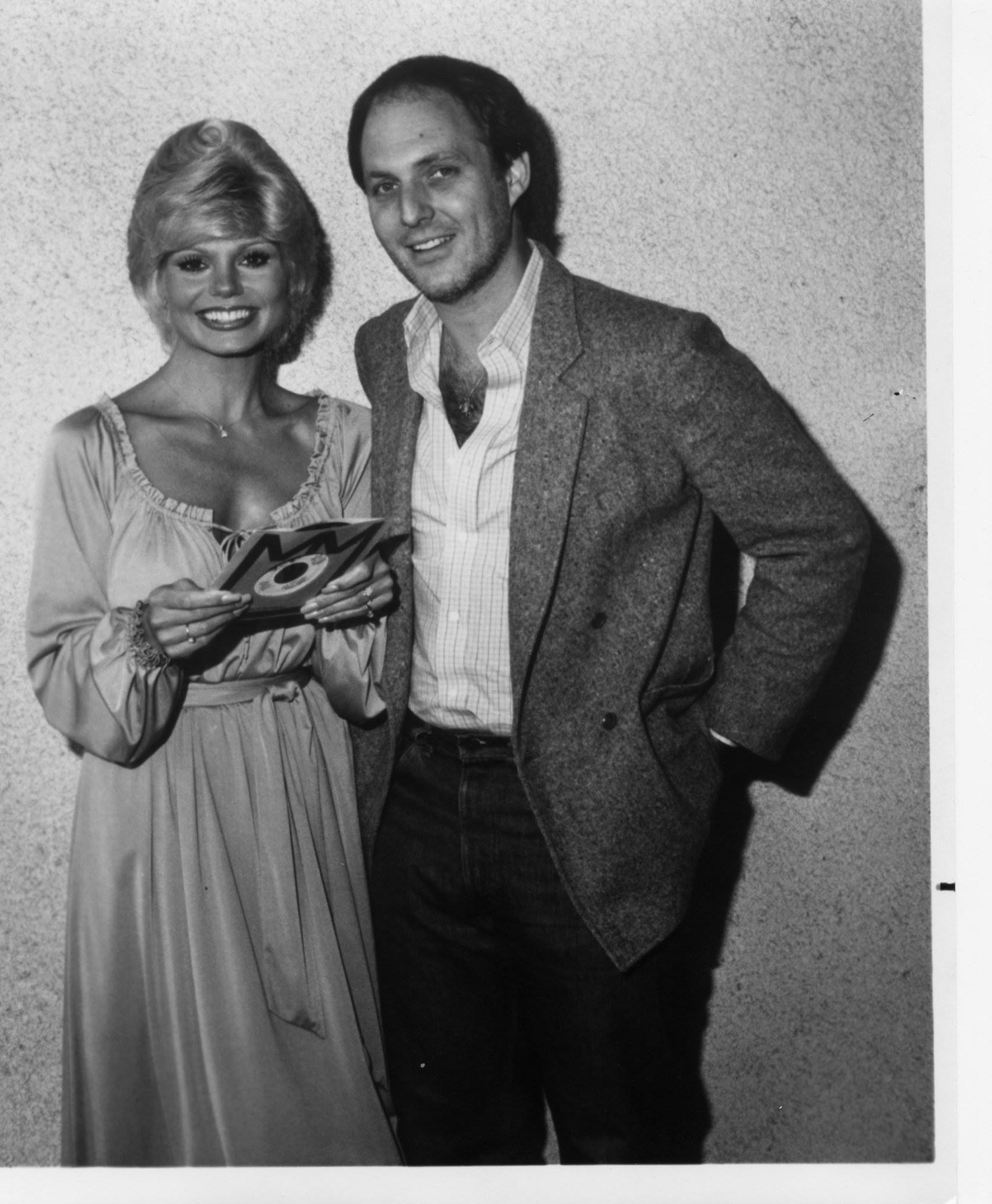 Happy Birthday Loni Anderson!
b. August 5, 1945 