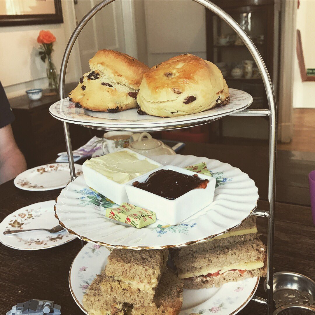 CardiffGirlBlog's tweet photo. Yummy #afternoontea at @PettigrewTea earlier #Cardiff #cardiffeats #cardiffblog https://t.co/RIgqM8iaVJ