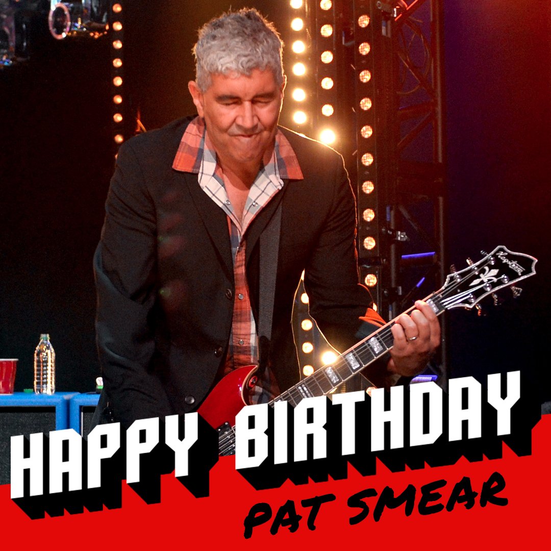 Happy 57th birthday to guitarist Pat Smear! 