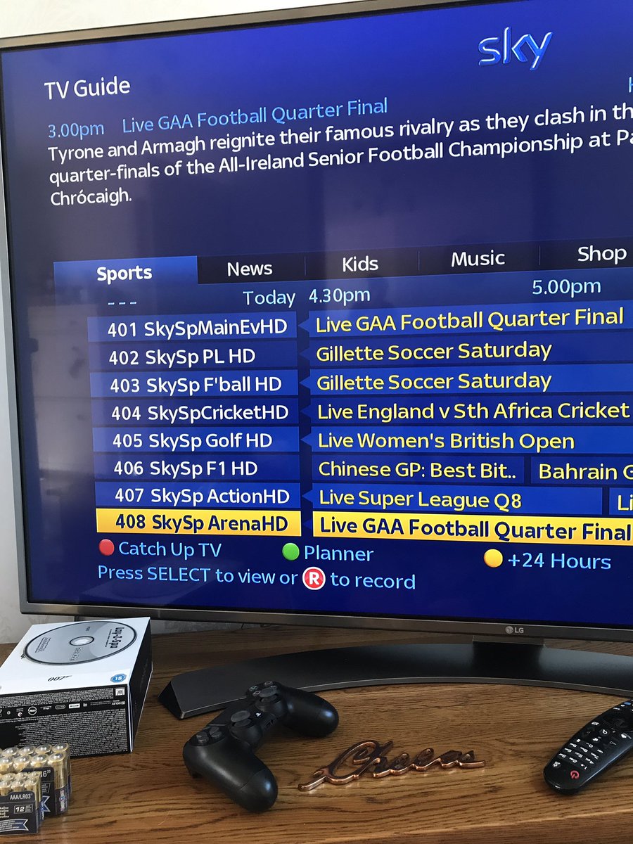 philstfc's tweet photo. @MBunney they are taking the piss again @SkySports have soccer Saturday on these two channels and skysports news https://t.co/2K6I7iEBn4