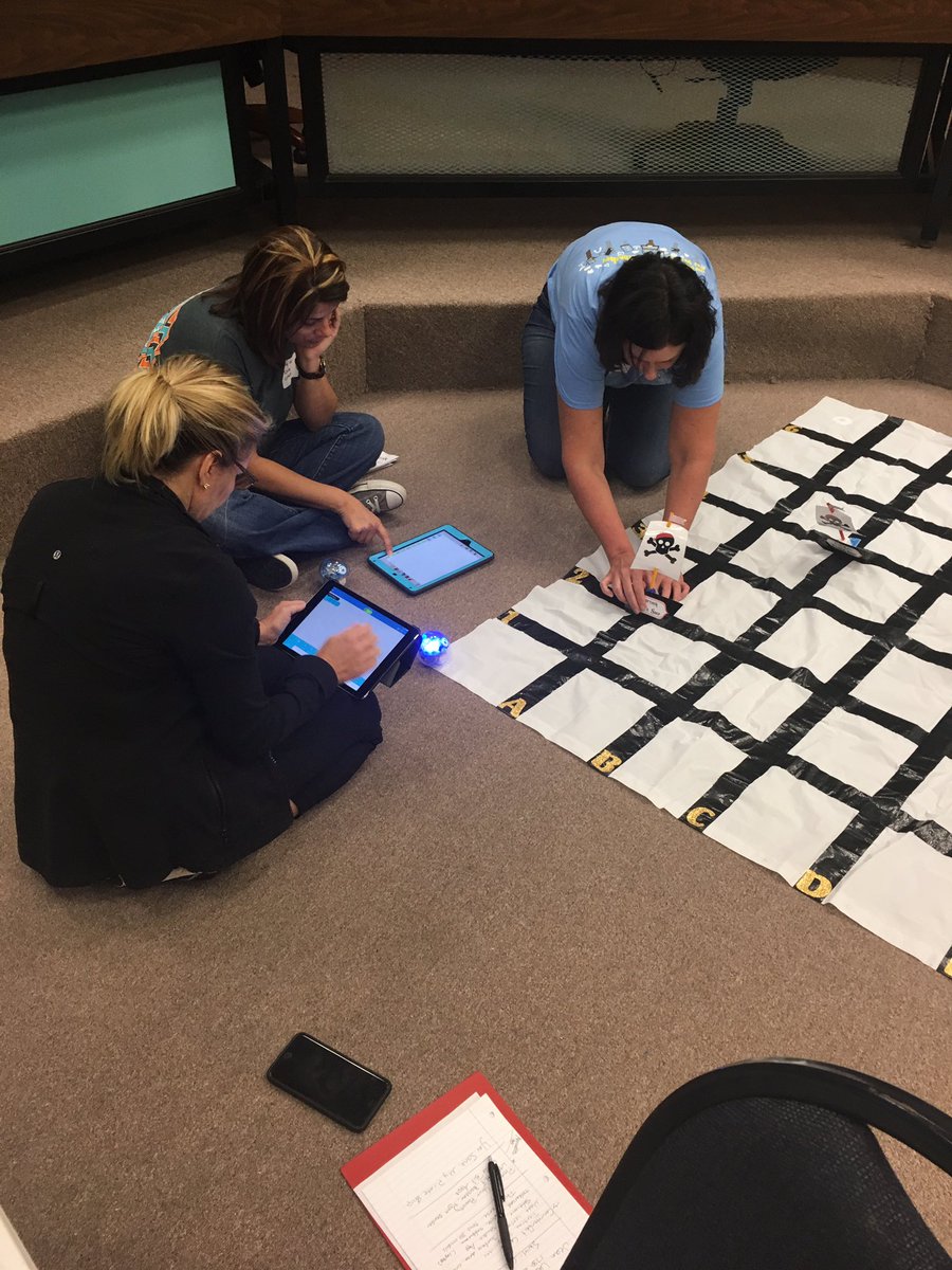 CPSB_TTC's tweet photo. CPSB teachers up early for Teacher Tech Camp! Fun exploring the latest tech gadget led by Axi!. #axiedu https://t.co/WIuc8ledRk