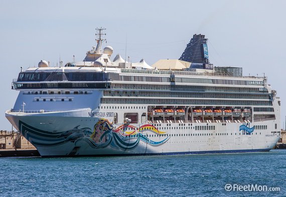 nauticalportal's tweet photo. #PortOfSplit
#Croatia ,
3️⃣ #cruiseships 
#arrived ;
#travel
#vacation
#cruise
#ships
#cruiseseason
#nauticalportal
https://t.co/z5igACAis5 https://t.co/JGushUB8Lz