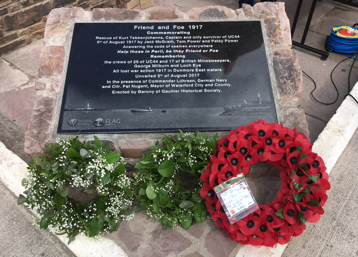 FriendnFoe1916's tweet photo. Great turn out #Commemorative Ceremony #DunmoreEast for #UC44 #GeorgeMilbourn & #LochEye crews attended #German #British Embassy Officials https://t.co/jxeISGRaWH