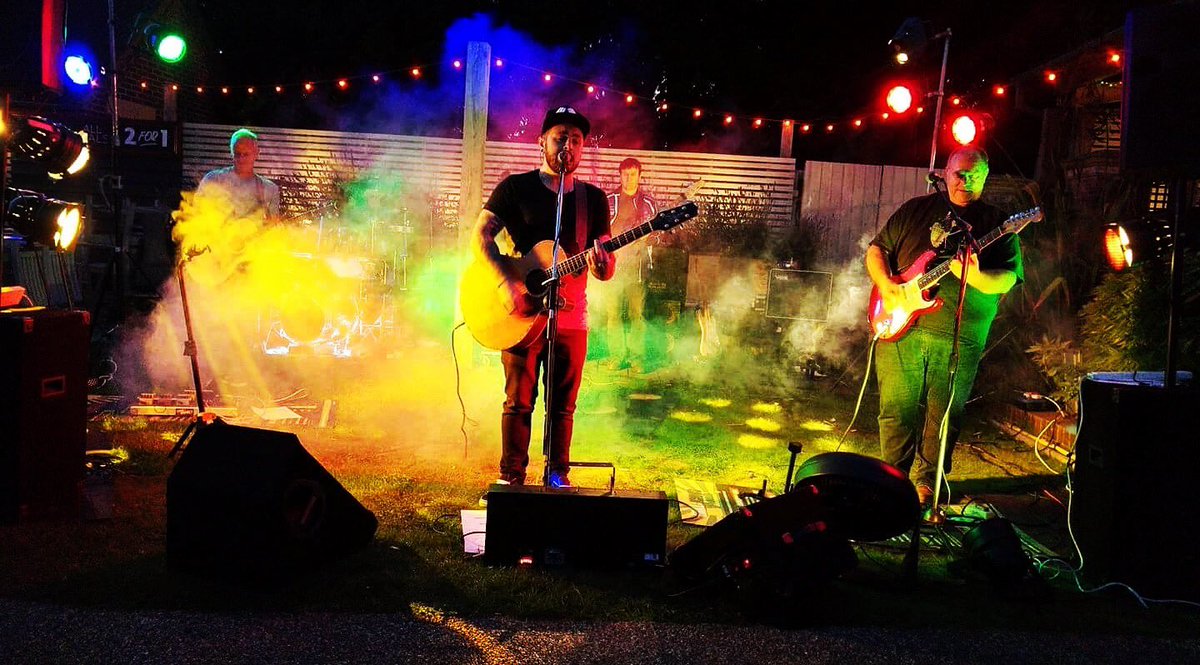 frazerallen's tweet photo. What a gig el fresco at woodcocks lincoln great turn out realy enjoyed this @PTMUKBAND thank you to all that came x https://t.co/6QKcyY7Me4