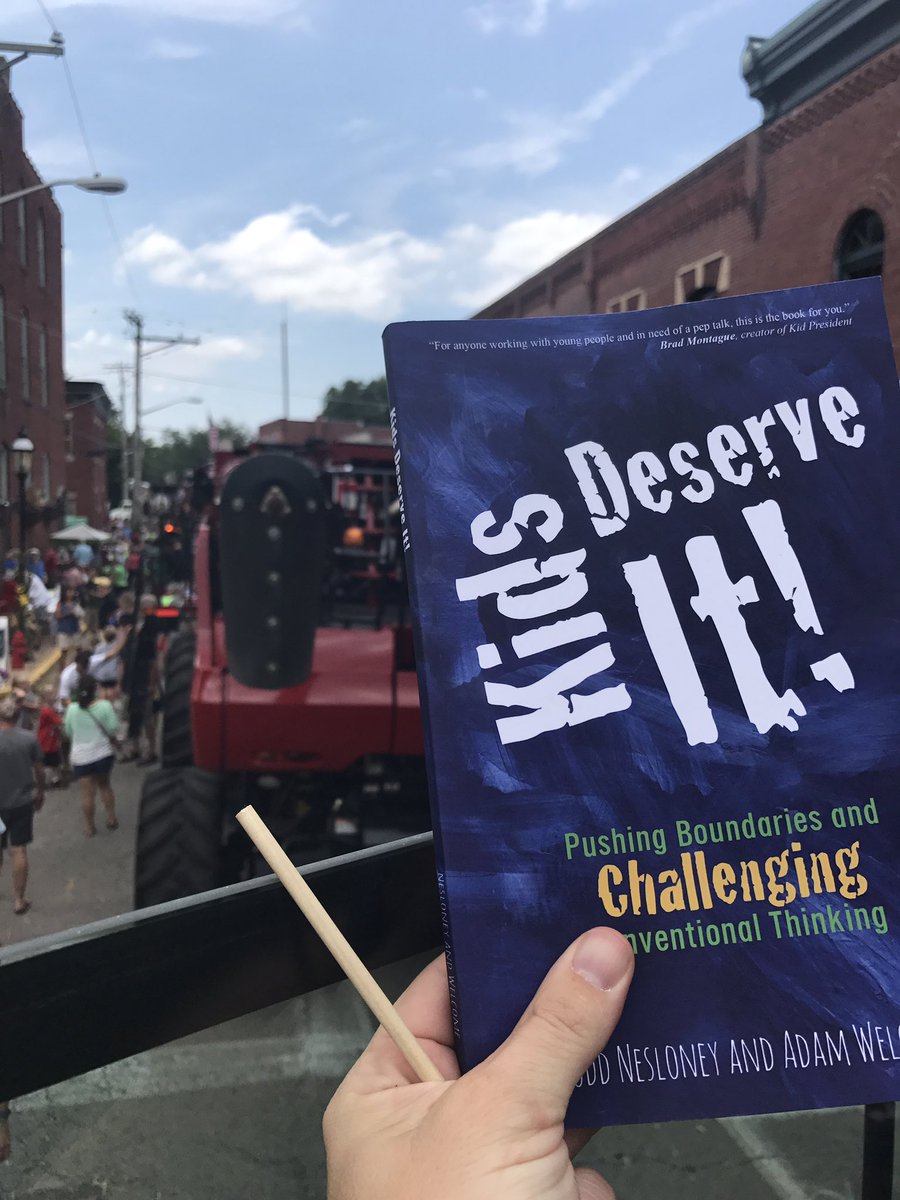 Aewallace8's tweet photo. #ReadingIn a COMBINE! Hit me back with something better @jenifer_rayne 👊🏼  #GameOn #DBCBookFaceClub https://t.co/yUYe52WgbD
