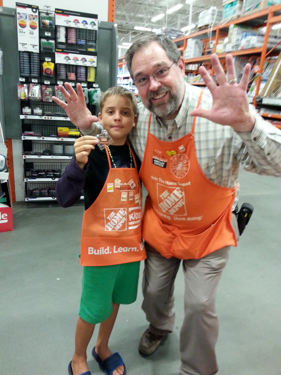 Nicholas just earned his 10 workshop pin today! <a href="/troyer_paige/">Paige Troyer</a> <a href="/mjzizak/">michael zizak</a> @jen_spurr <a href="/Branden256/">Branden Dunblazier</a> @JAGriffus <a href="/bobsaniga/">Bob Saniga</a>