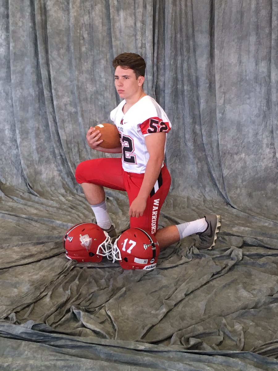 _SMHSFootball's tweet photo. Picture Day is always a blast! 
Lookin good Warriors!! #CallOfTheWarrior https://t.co/78pETCZ83v