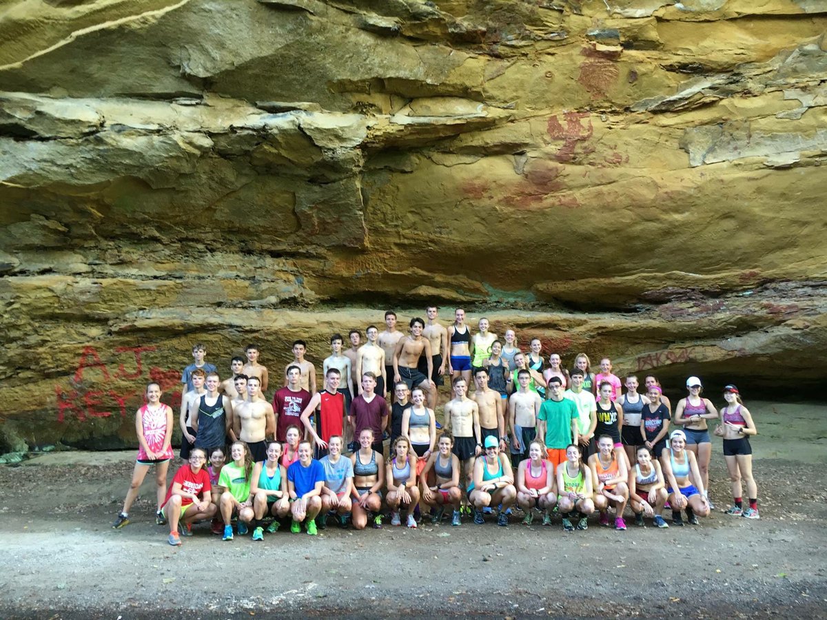 MrsParkerHPE's tweet photo. Tomorrow we head to Camp Wyandot to kick off the season with some team bonding + running! #wmxc https://t.co/XOdHOJ5U9o