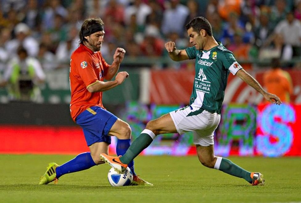 GrandezaAzul's tweet photo. Últimos 3 duelos de la Maquina en el NouCamp en liga
#Leon 1-2 #CruzAzul
#Leon 3-2 #CruzAzul
#Leon2-2 #CruzAzul
Jordana2: #Toluca 3-1 #Leon https://t.co/wRXGi5F2SH