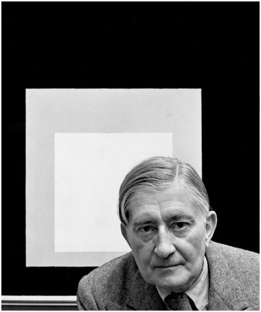 ObjectsOfArt's tweet image. "Homage To The Square" - early #Navajo rugs juxtaposed w/ modern art including Josef Albers prints. objectsofartsantafe.com/square.php at #ObjectsOfArt