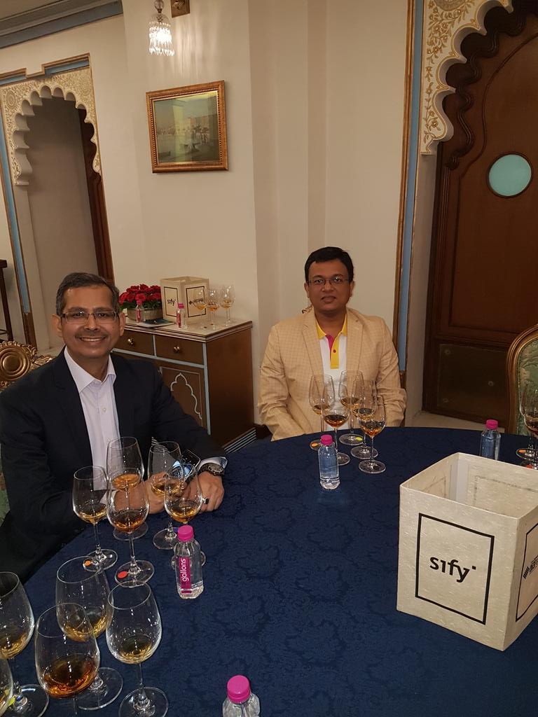 umeshmittalin's tweet photo. A royal dinner and wine tasting by @sifytech #cio2020 https://t.co/K7pobhKwrv