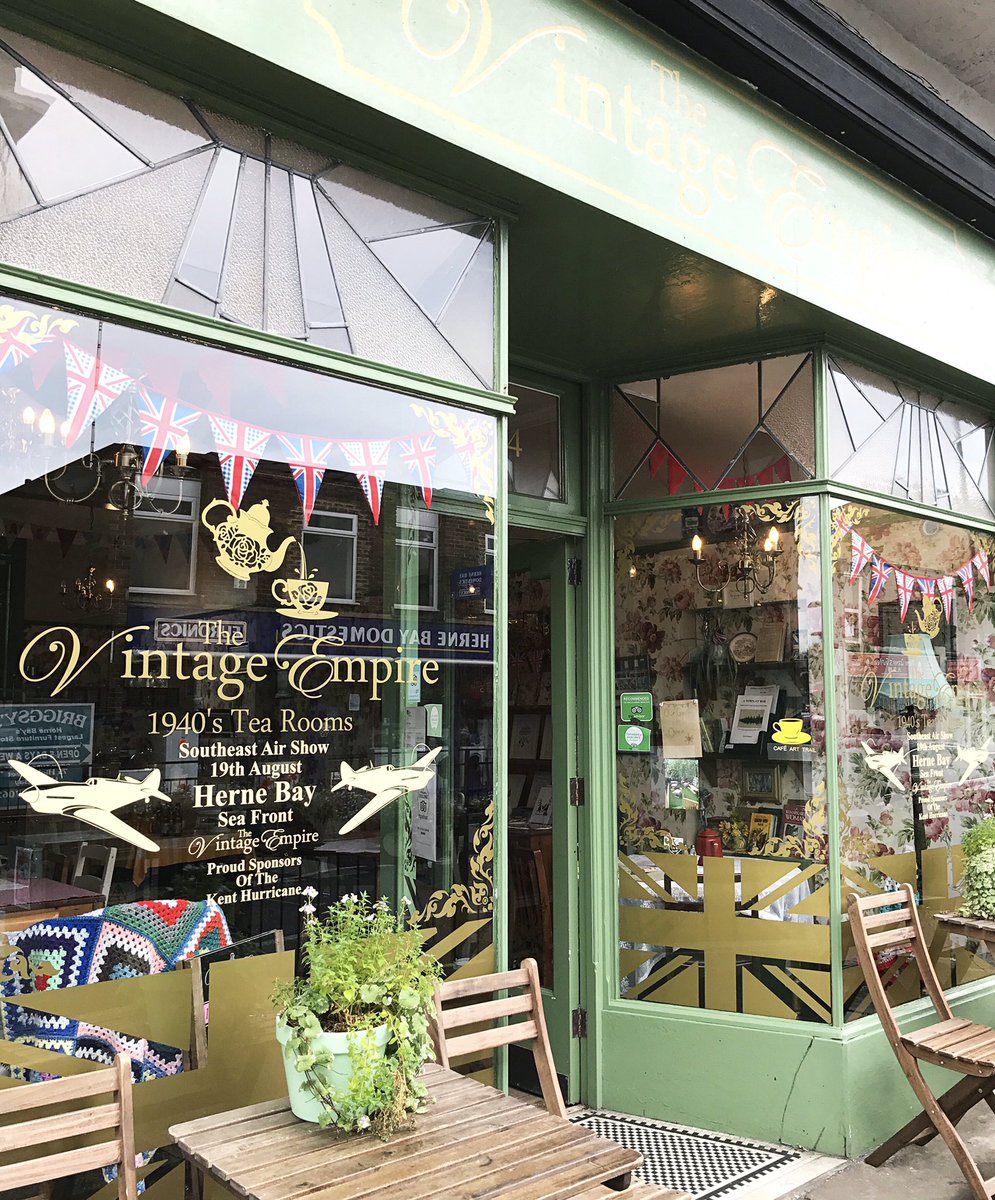 Make sure you pop into The Vintage Empire in Herne Bay! My work will be appearing there as part of <a href="/madeinhernebay/">Made in Herne Bay</a>'s Café Art Trail✨🎨☕️