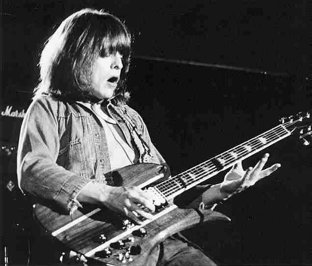 A very happy birthday to the great Rick Derringer!!! 