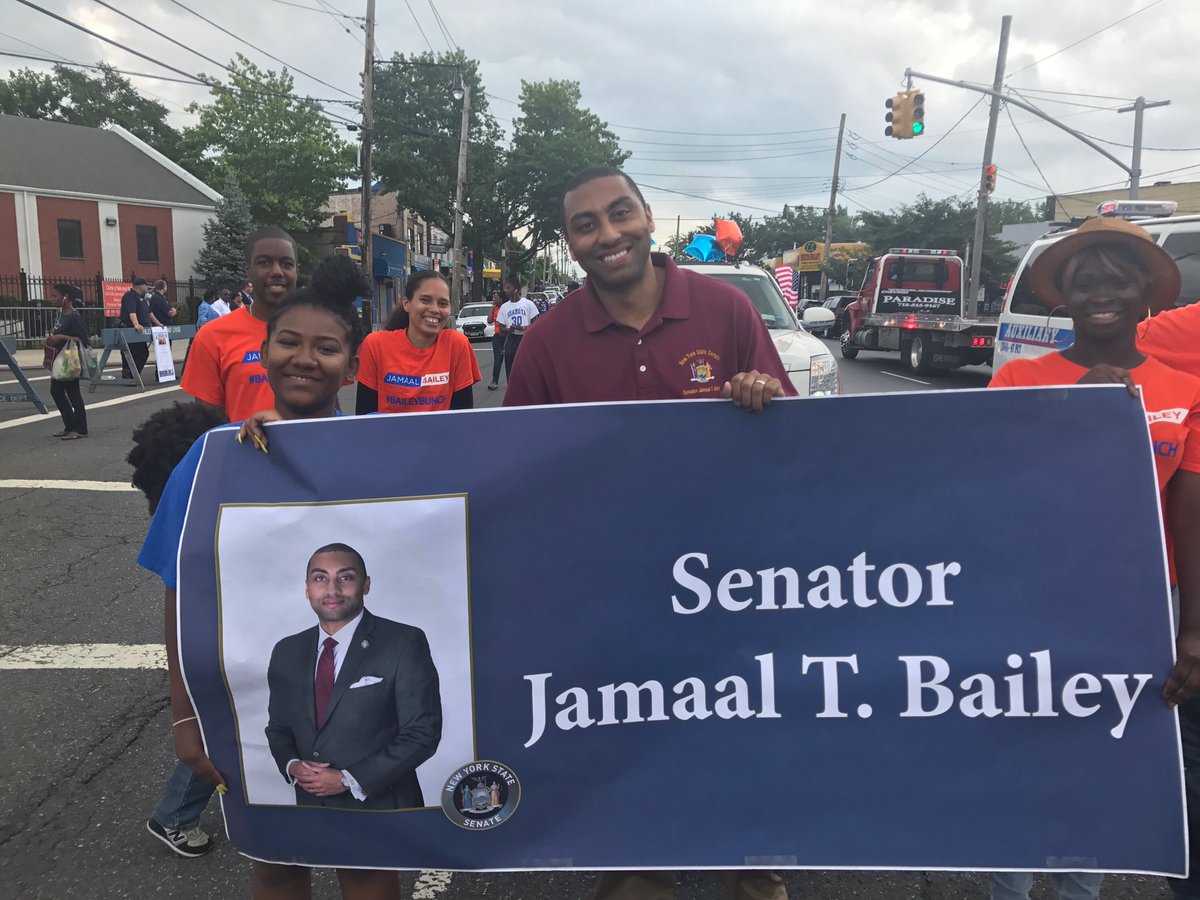 jamaaltbailey's tweet image. Great to be at #funintheson marching at Community Engagement Day with the #baileybunch #kingteam @AndyKingNYC @CarlHeastie @NYCComptroller