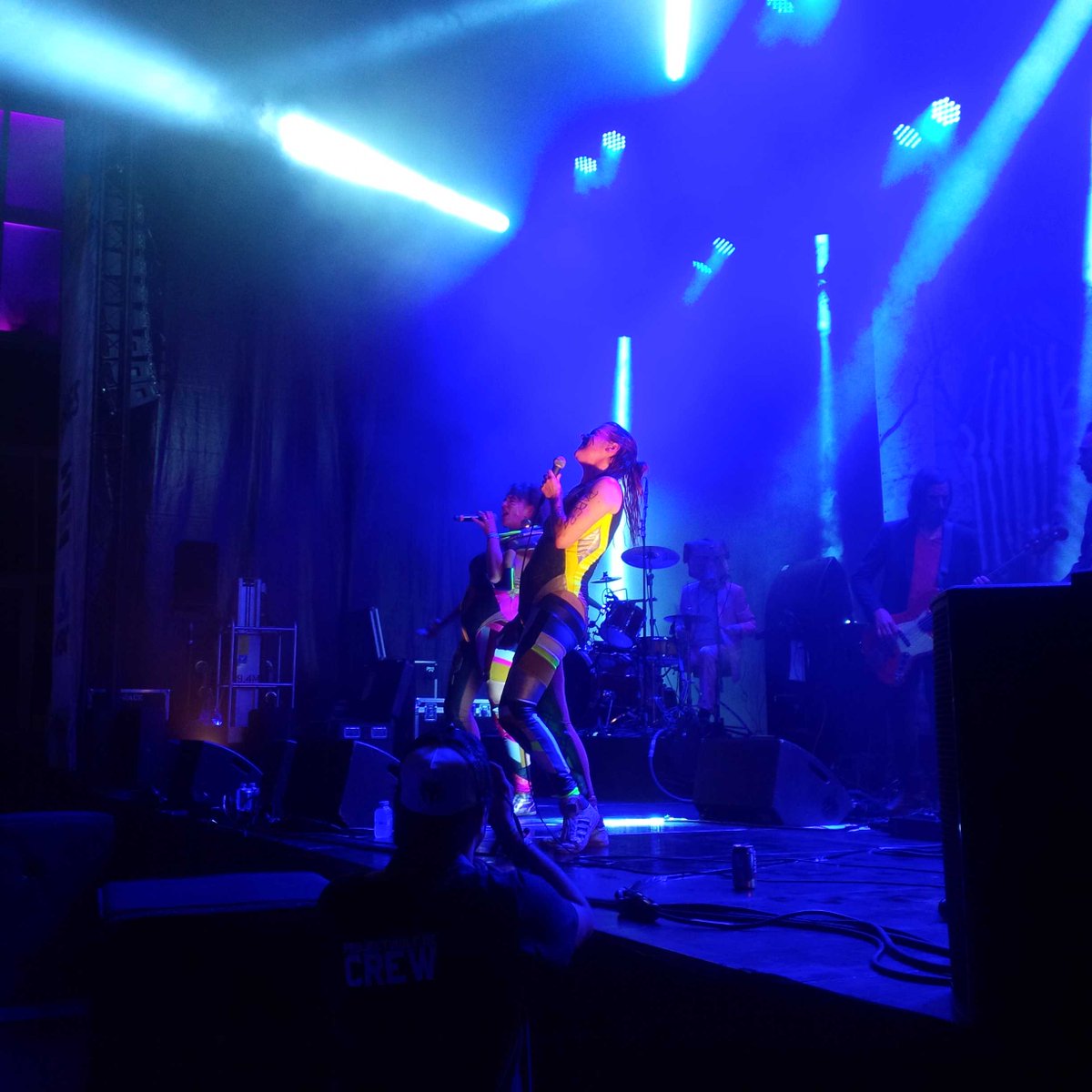 BramWillemen's tweet photo. Kenji Minogue frontstage @dijlefeesten. https://t.co/b3B1fDupvu