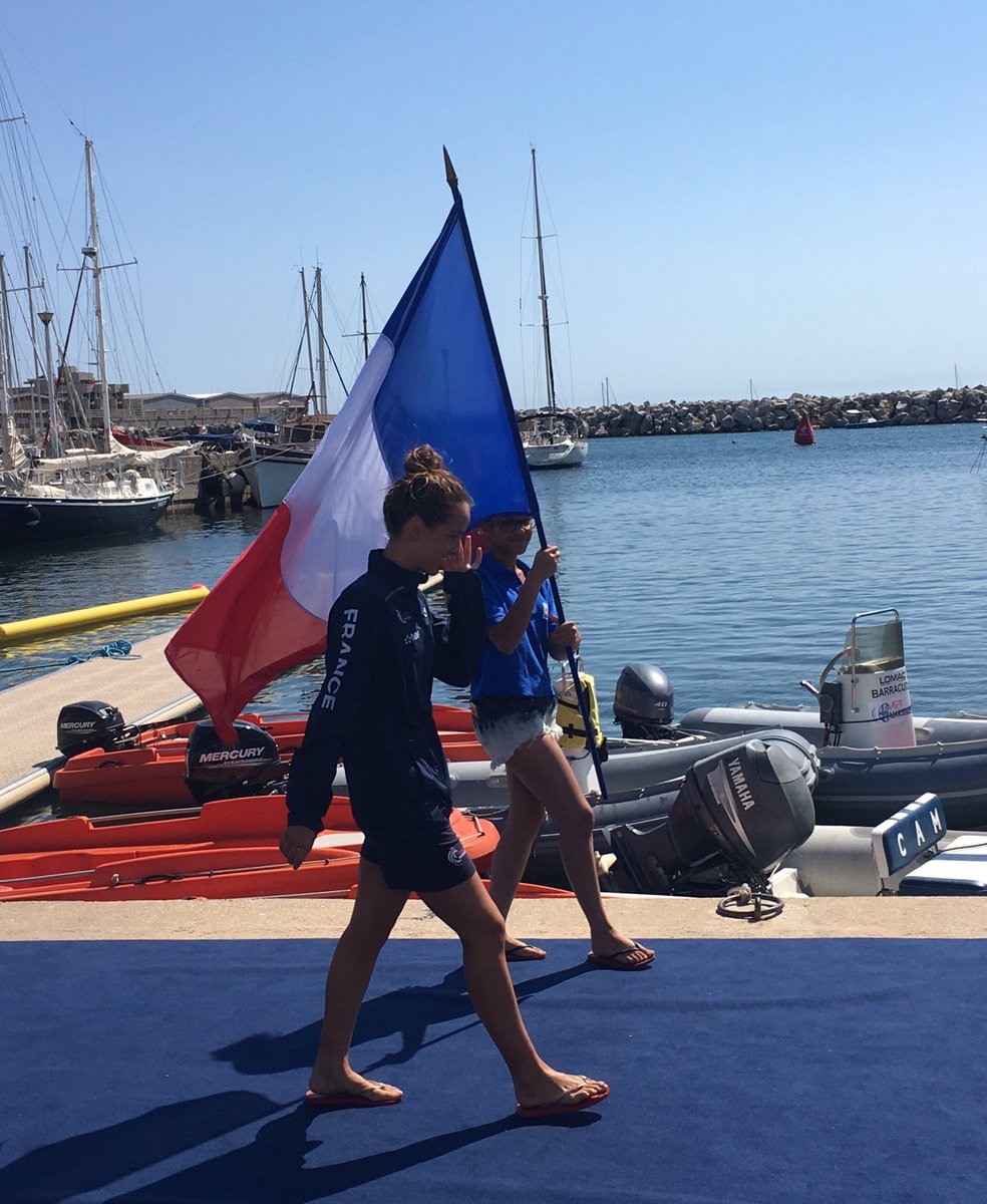 gsezionale's tweet photo. Nouvelle médaille aujourd'hui avec la très belle 3ème place de Lisa Pou aux championnats d'Europe Juniors.
#Marseille #CEJ #10km #EauLibre https://t.co/lApYNofMPm