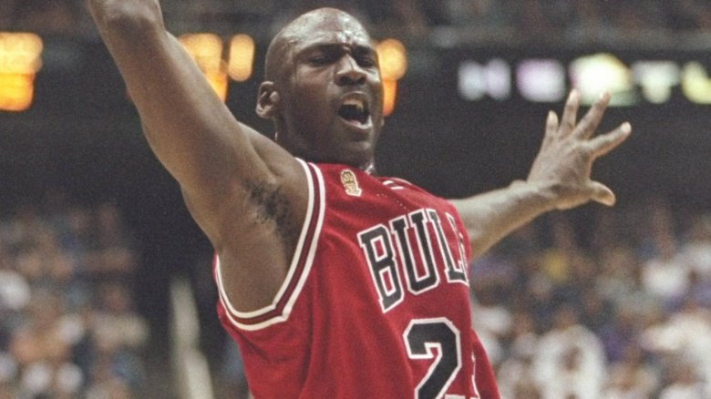 favogram's tweet photo. False #Facts About The #Nba You Always Thought Were True - https://t.co/MZtmsiqzJP #Basketball #Truth https://t.co/dzFMR8NI5L