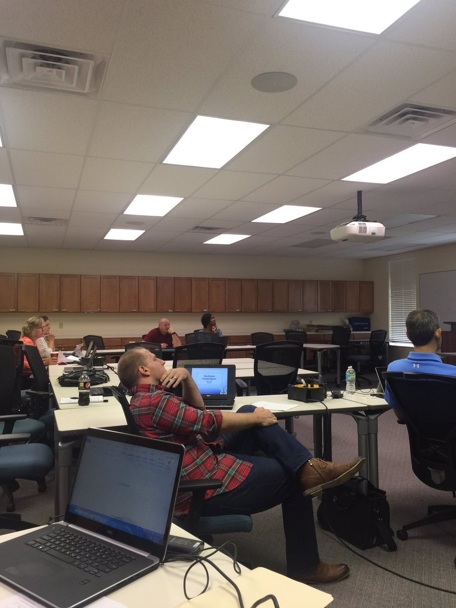 DrMBGunter's tweet photo. TECH's Ed.D Cohort II in synthesis class today. Excited to hear about their topics for study. @atueducation @atugradcollege #atu2018 https://t.co/rojRHRoRg2