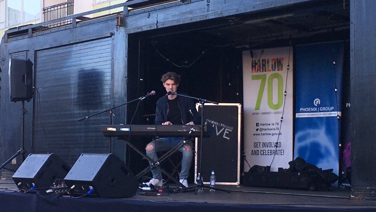 HarlowTechfest's tweet photo. @HarryGardner_ performing tonight at #harlowtechfest https://t.co/AHWJmSBkEX