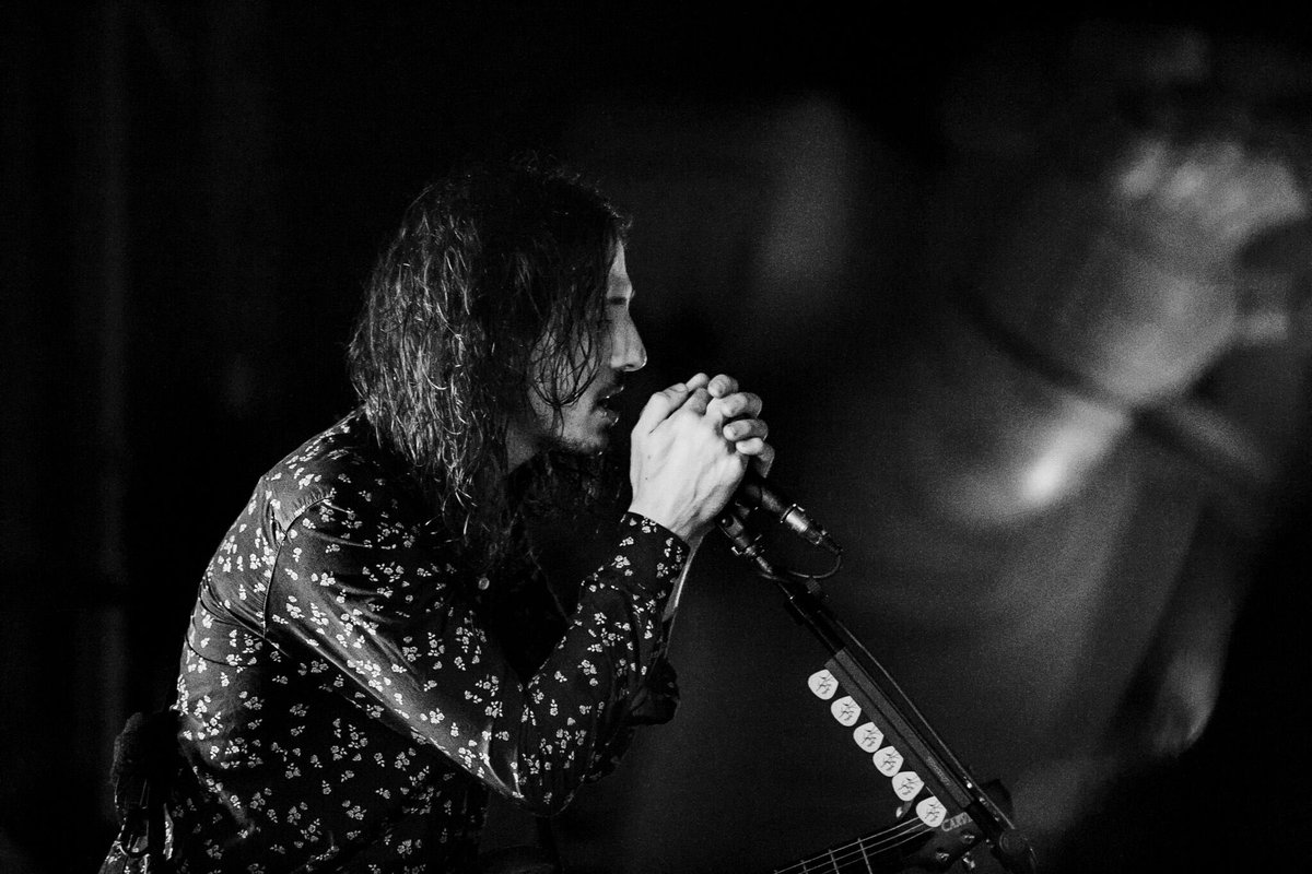 CrownTheEmpire's tweet photo. What a way to end a tour. Thank you Vegas! To everyone else who came out and saw us on this run..it truly means the world to us. We love you https://t.co/Q3Rc735XXU