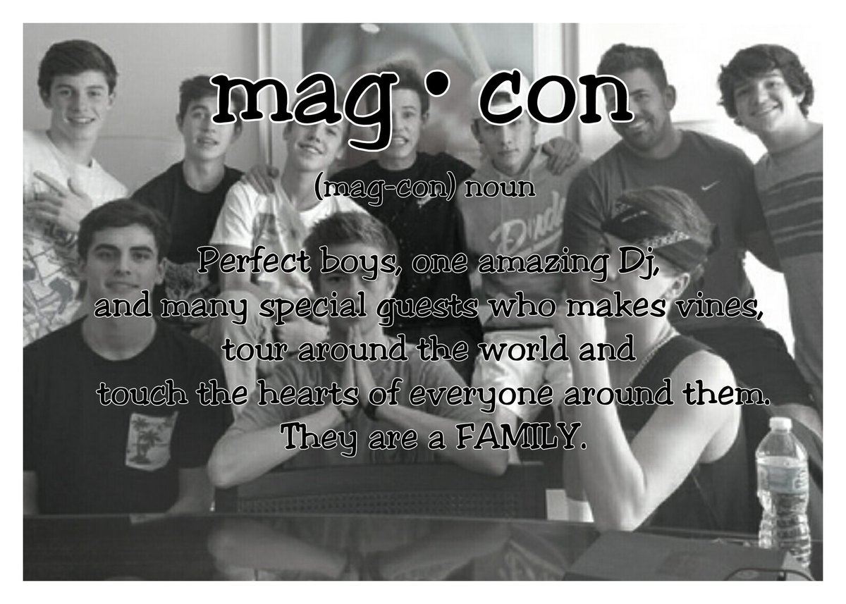 mc_magcon's tweet photo. We are a big family ❤ #magconfamily #MagconToPortugal @Magcon https://t.co/dm15rjRgDC