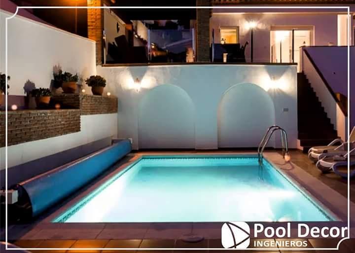 POOLDECOR1's tweet photo. Apenas hace falta dar dos pasos al salir de casa para estar dentro de esta preciosa piscina. https://t.co/29HEdlqFQ6